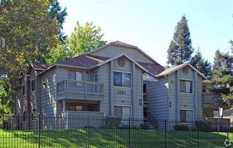 You'll also find that houses and apartments in West <b>Sacramento</b>, CA range fromaffordable to luxury. . Rent sacramento